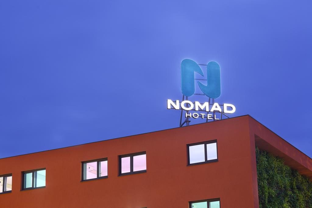 Nomad Paris Roissy Cdg Hotel Le Mesnil-Amelot Exterior foto